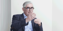«Les partis forment un cartel imperméable qui ne permet pas aux candidats non partisans d’accéder aux postes de juges.»