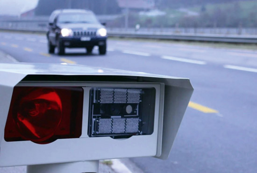 Moyens de surveillance: mesures préventives cantonales ou procédure pénale fédérale?